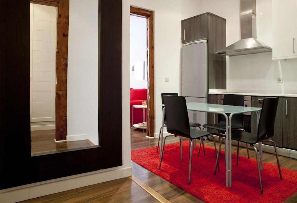 Paseo Del Prado Apartment By Allo Housing Madrid Kültér fotó